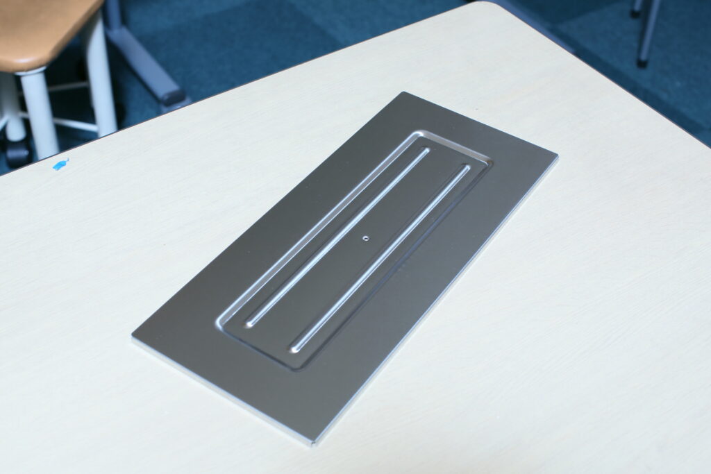 特殊鋼の歪み除去後画像